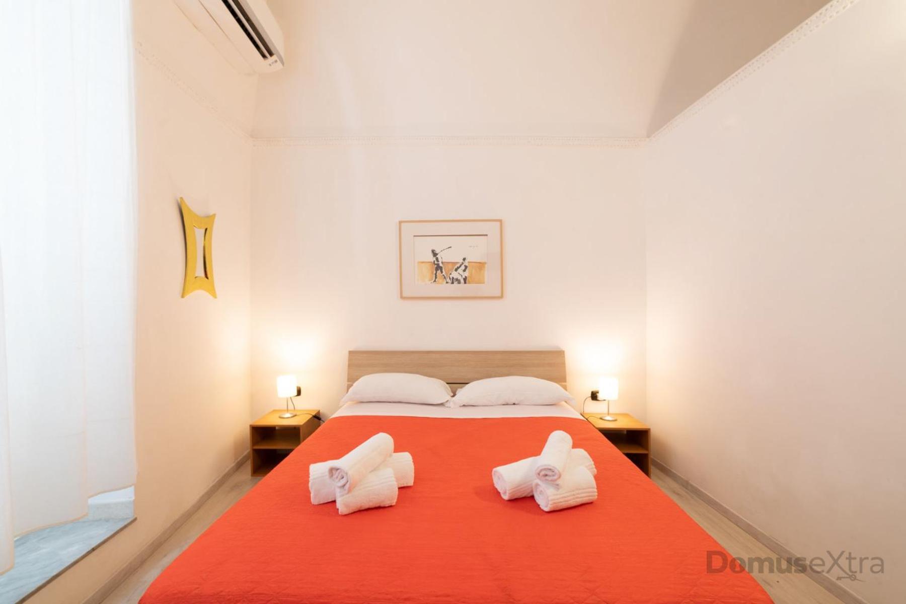 נאפולי Villari Guest House By Domusextra מראה חיצוני תמונה
