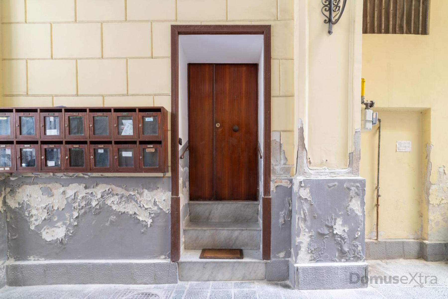 נאפולי Villari Guest House By Domusextra מראה חיצוני תמונה
